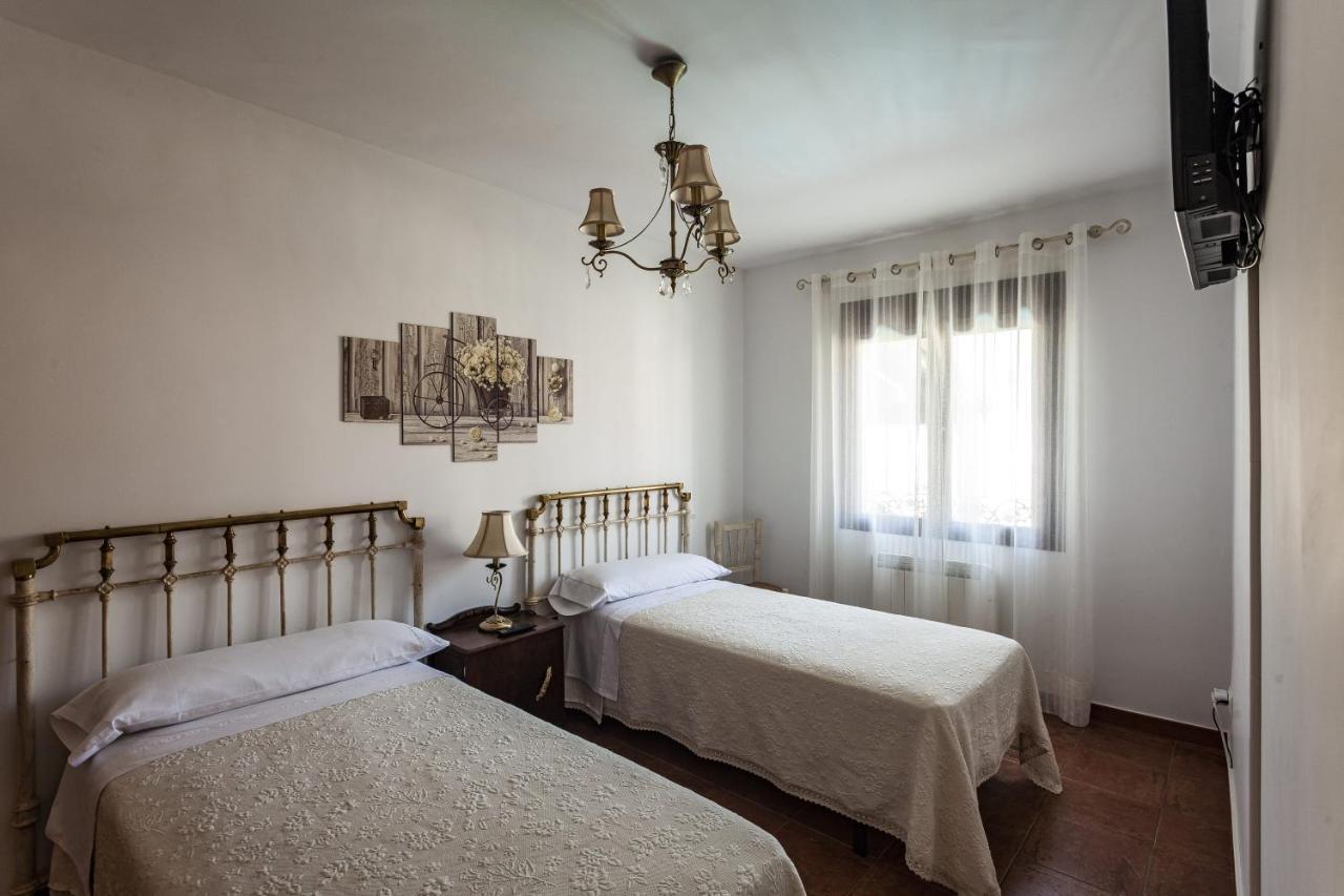 Casa Rural La Fontanita El Real de San Vicente Екстериор снимка
